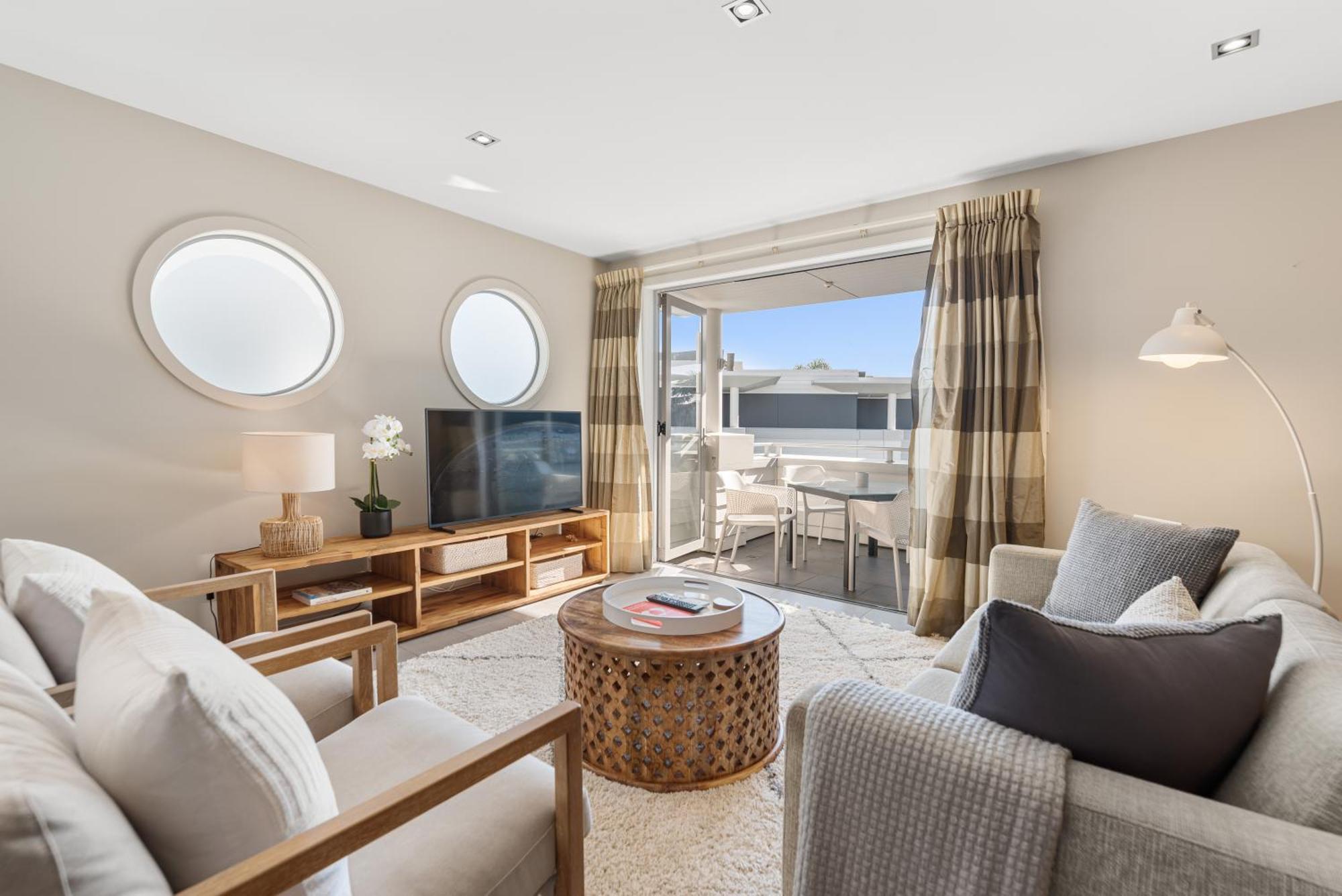 Paihia 2 Bedroom Apartment With Pool Eksteriør billede